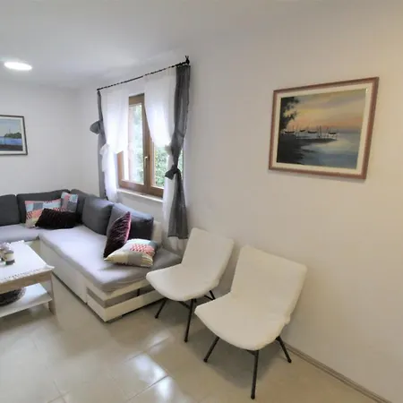Apartment With Parking Space Basanija, Umag - 27238