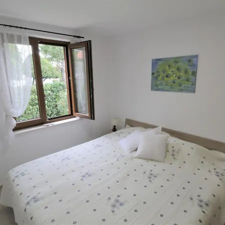 Apartment With Parking Space Basanija, Umag - 27238 Savudrija