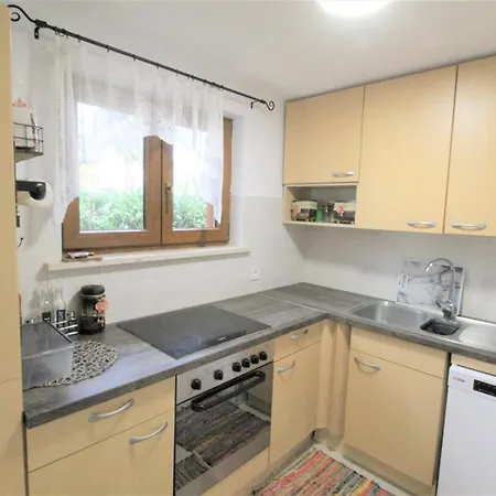 Apartment With Parking Space Basanija, Umag - 27238